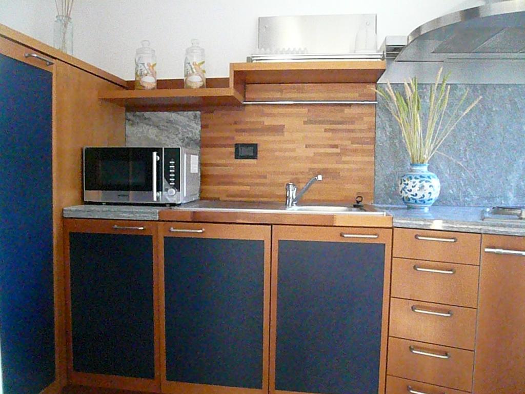 Casa Beatrice Leilighet Oliveto Lario Rom bilde