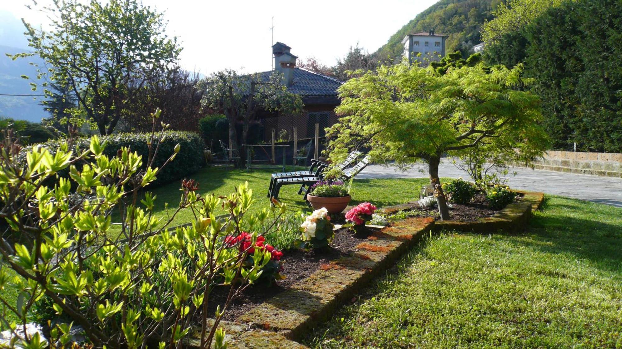 Casa Beatrice Leilighet Oliveto Lario Eksteriør bilde